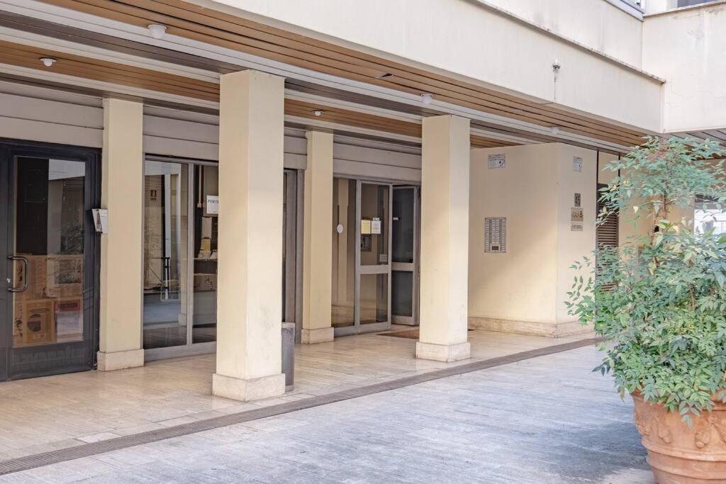 Modern Apartment At San Giovanni Рим Екстер'єр фото